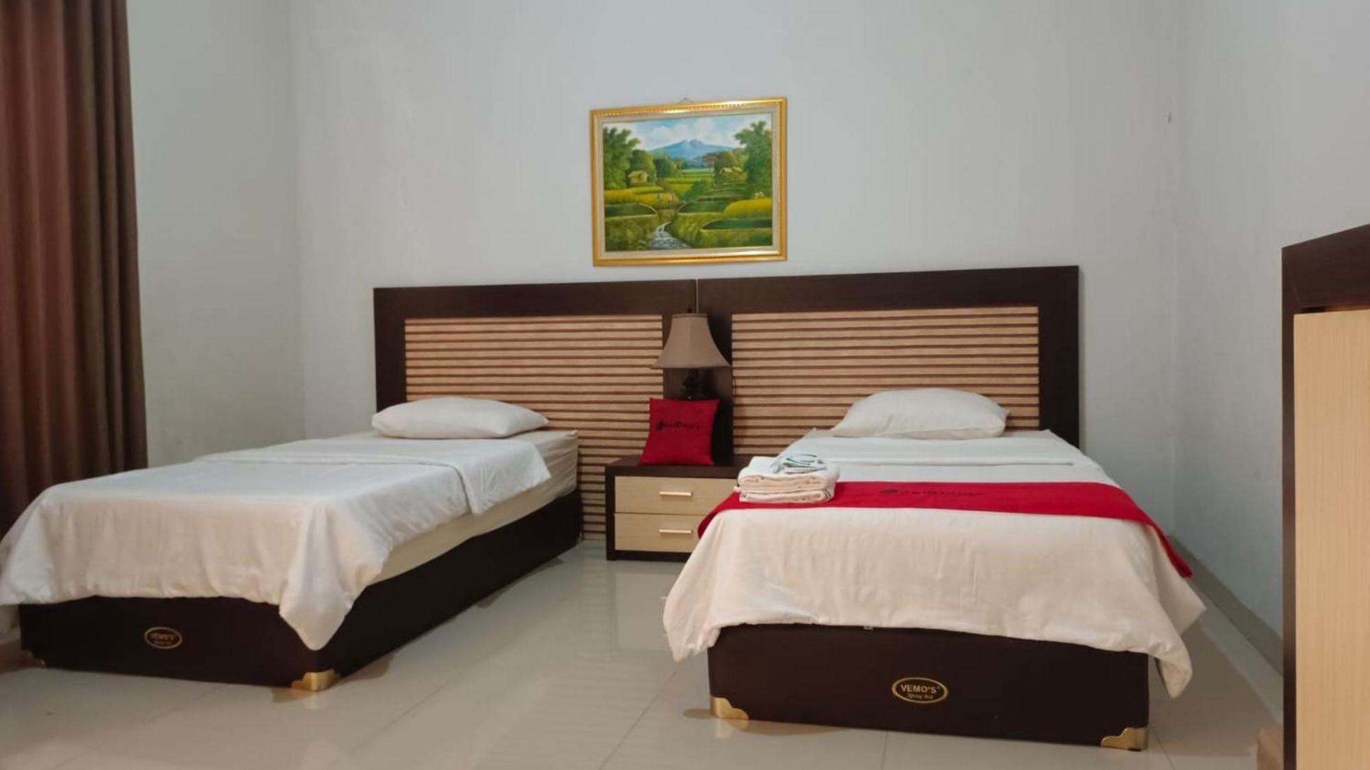 Reddoorz Syariah At Grand Taufiq Tarakan Dış mekan fotoğraf