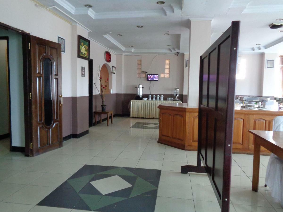 Reddoorz Syariah At Grand Taufiq Tarakan Dış mekan fotoğraf