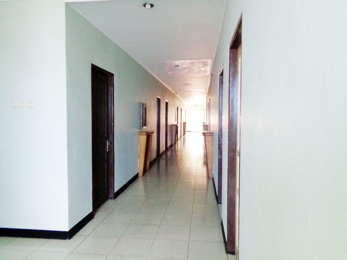 Reddoorz Syariah At Grand Taufiq Tarakan Dış mekan fotoğraf