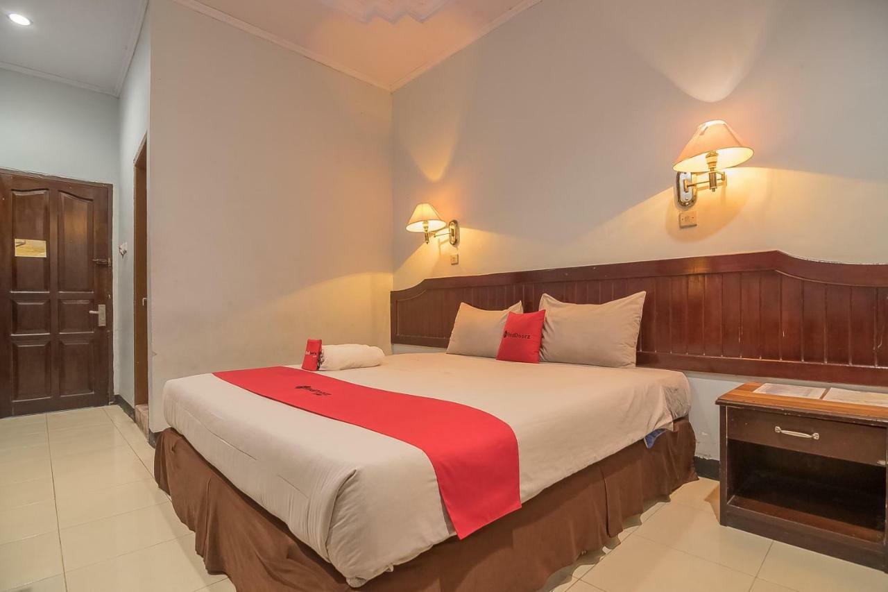 Reddoorz Syariah At Grand Taufiq Tarakan Dış mekan fotoğraf
